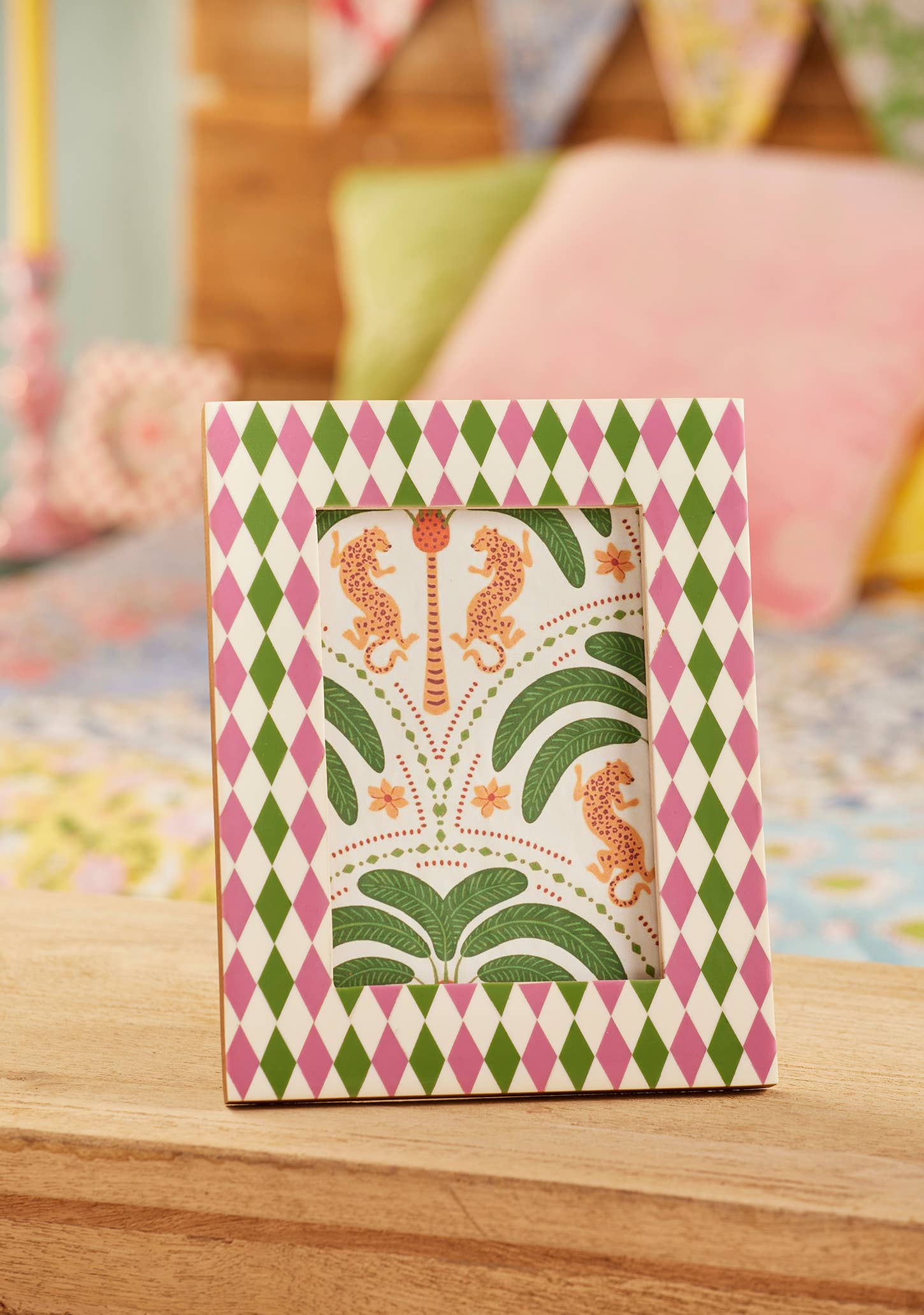 checked 6x4 photo frame with leopard and palm leaf design