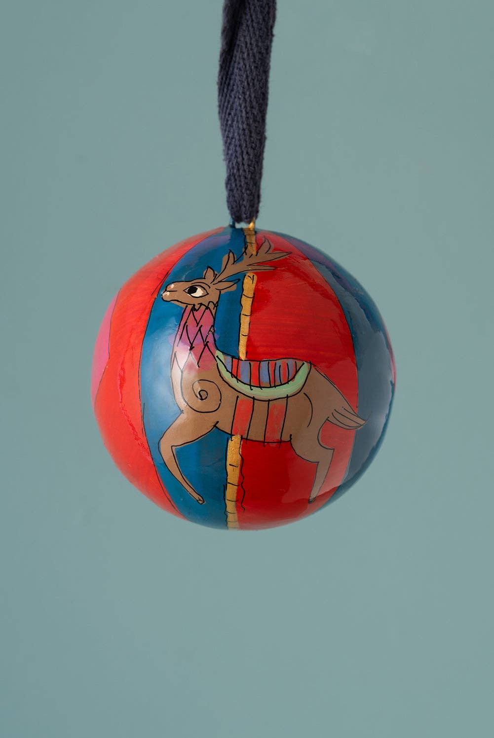 Daisy Snow Reindeer Carousel Bauble