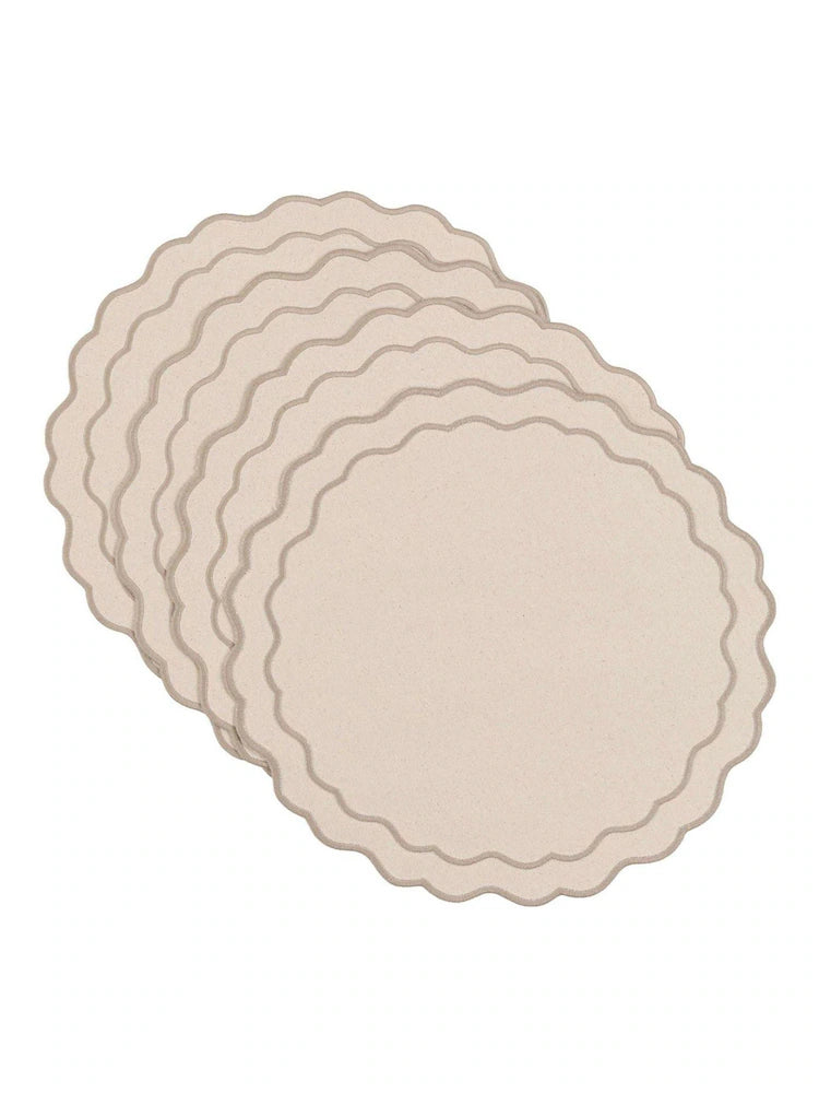 Gallery, Deco Luxe Scallop Placemats 4pk