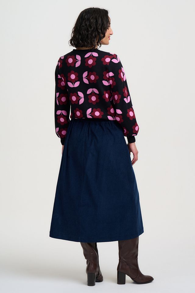 Sugarhill Brighton, Venetia Cardigan, Daisy black design