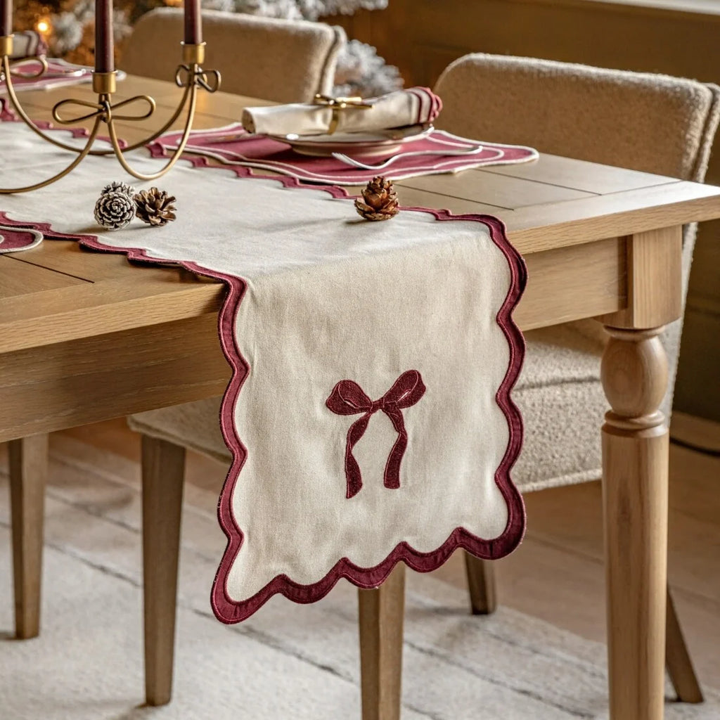 Gallery, Heritage Scallop Bow Table Runner