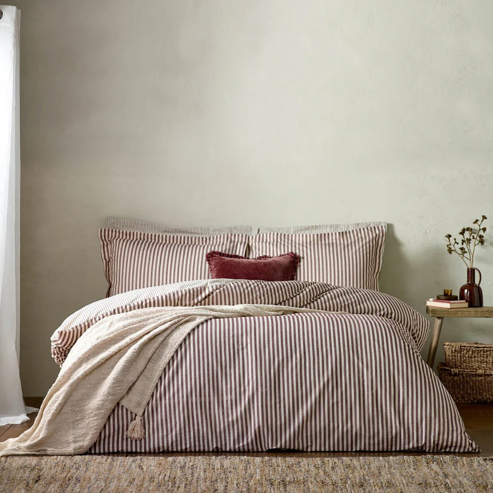 Yard Hebden Beetroot Striped Bedding Set