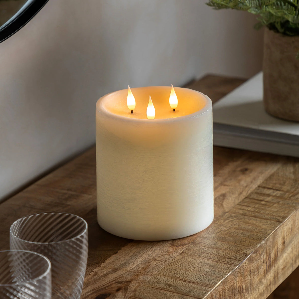 Gallery, LED 3 Wick Candle