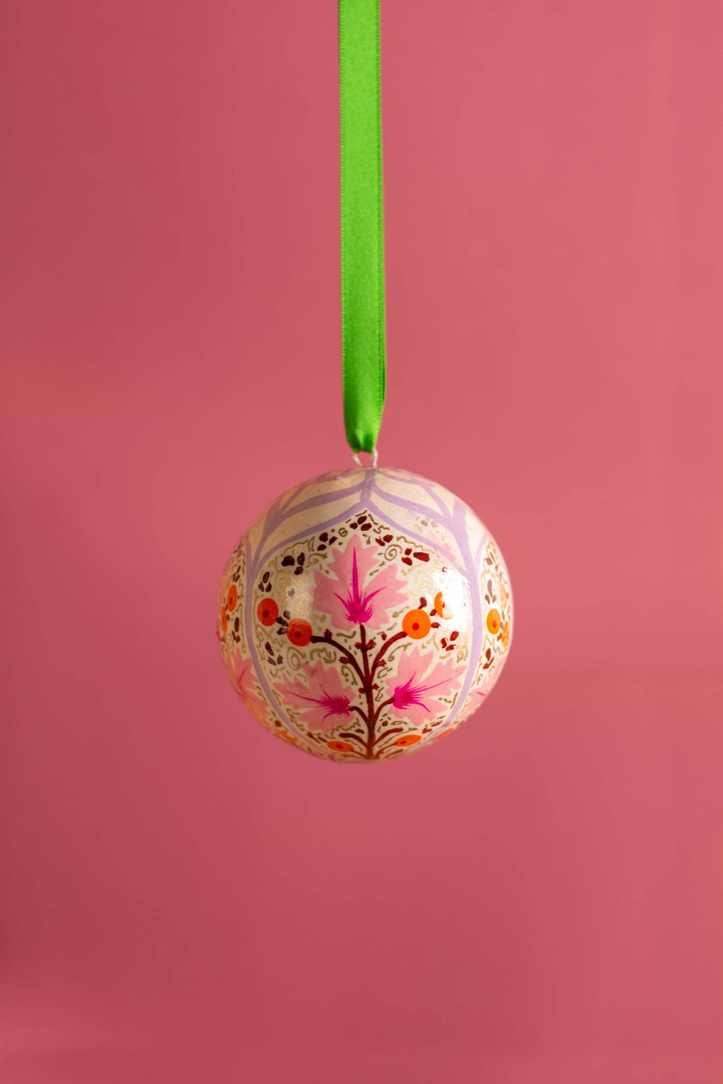 Daisy Snow Pink & Lilac Kashmiri Bauble