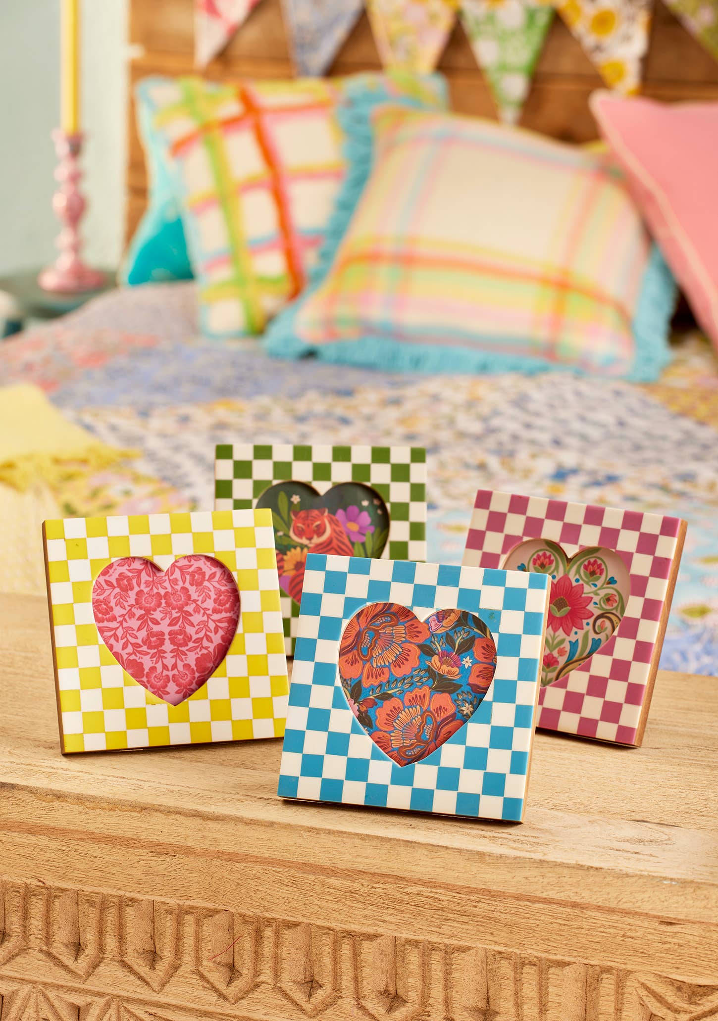 Check Heart Photo Frame