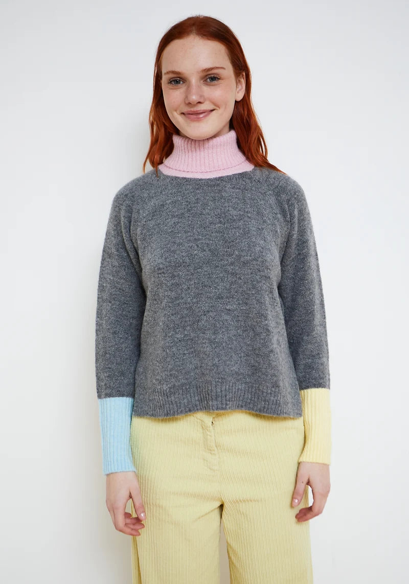 Dr Bloom Grey Giggle Sweater