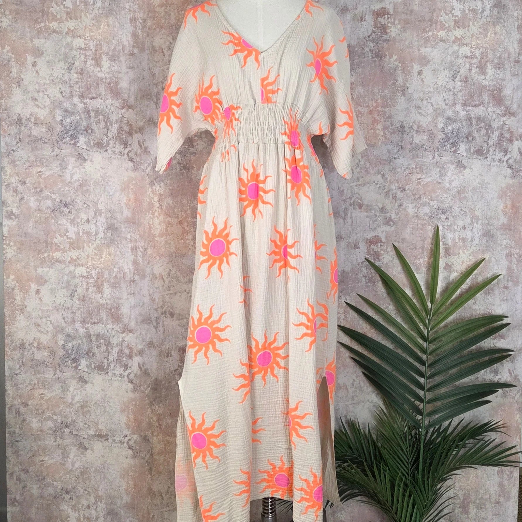 Neon Beige Sunrays