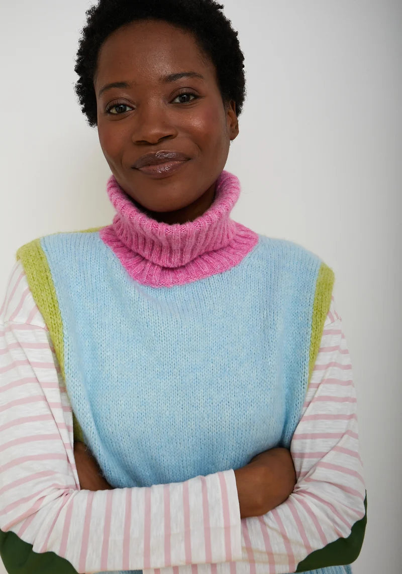 Dr Bloom Sky Blue Clue Sweater Vest