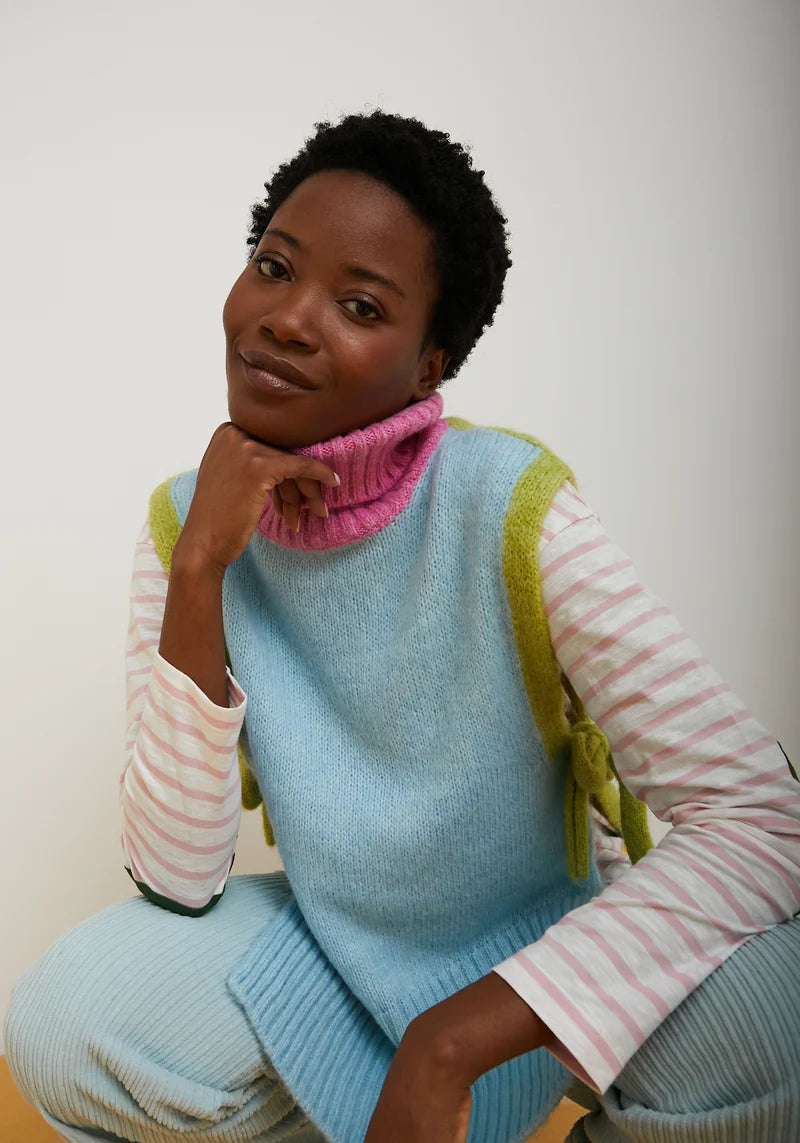 Dr Bloom Sky Blue Clue Sweater Vest