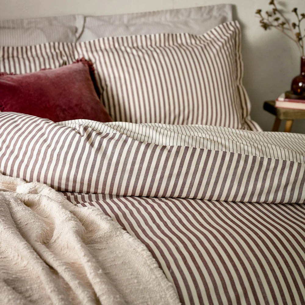 Yard Hebden Beetroot Striped Bedding Set