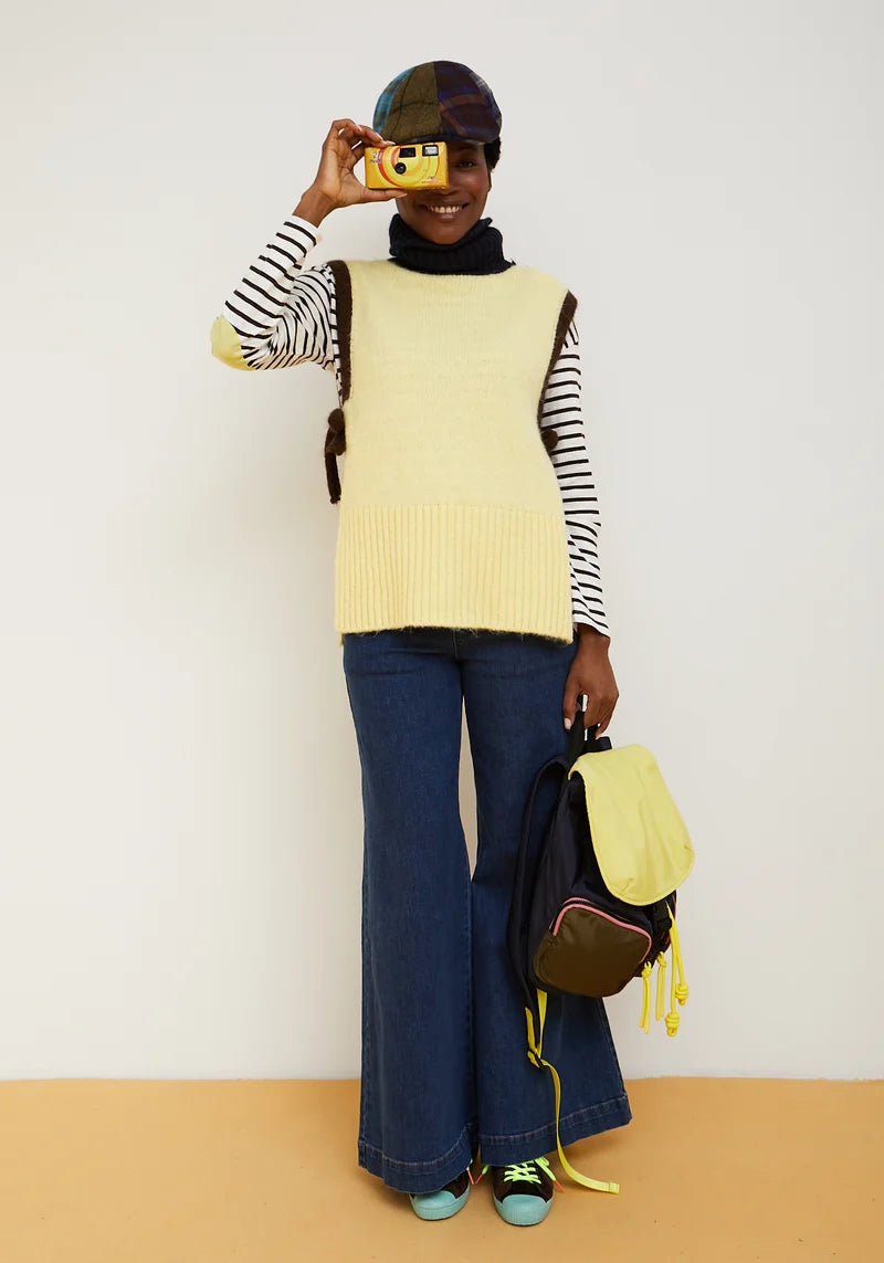 Dr Bloom Yellow Clue Sweater Vest
